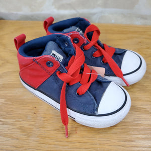 Converse boys tennis shoes gray/red tie 7