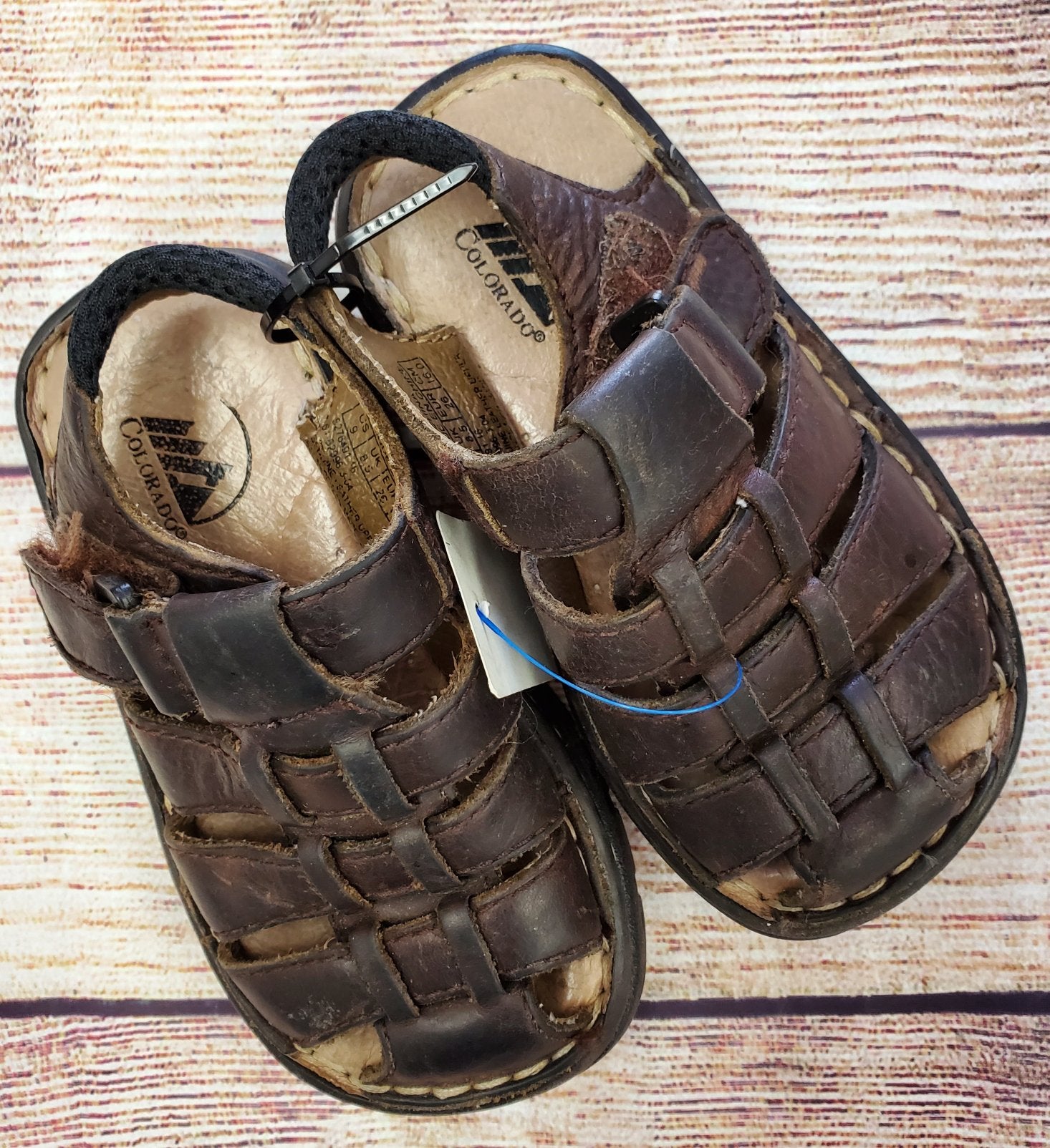 Colorado Boys sandals sz9