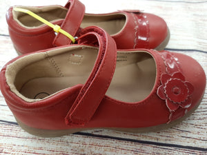 Cat & jack mary jane red size 8