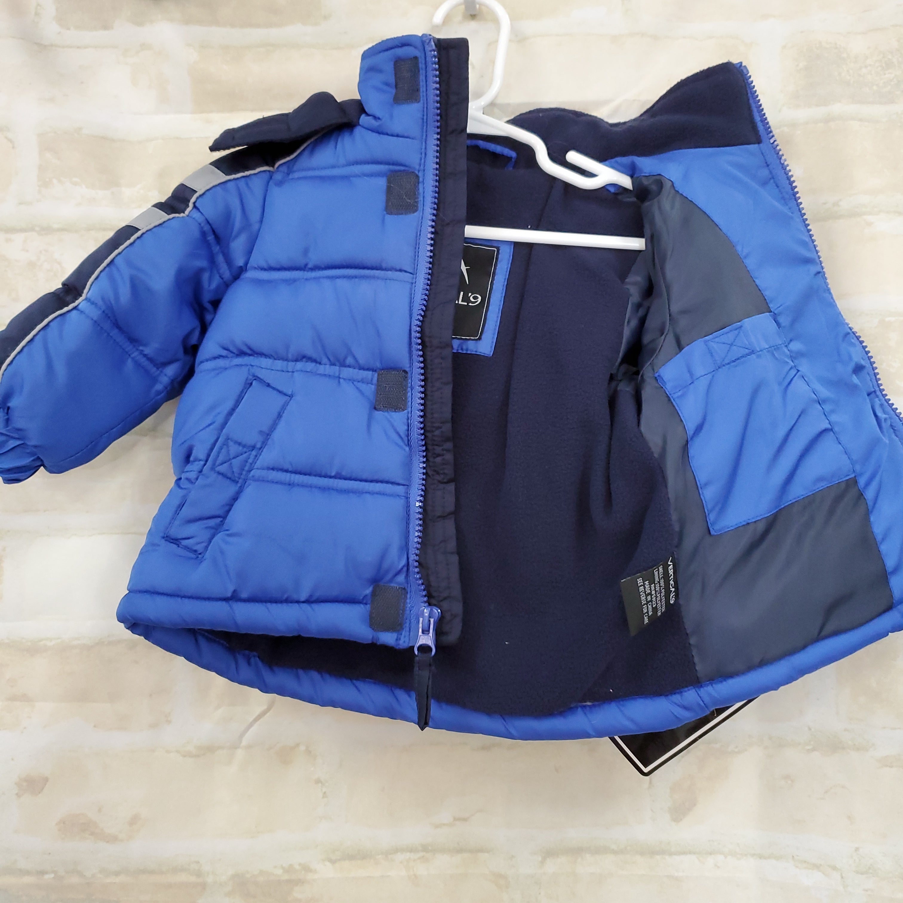 Vertical 9 boys coats New blue hood zips lined 12m