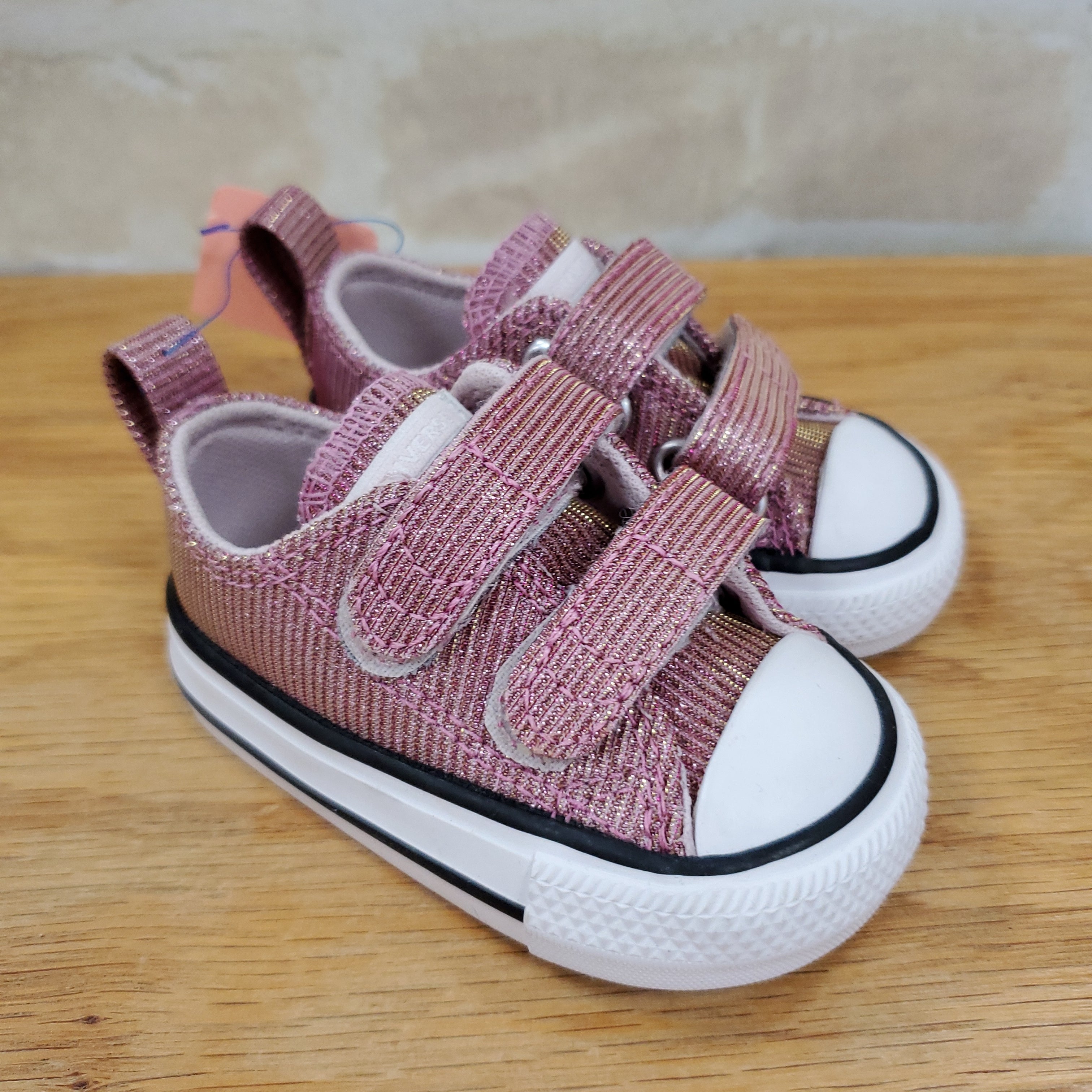 Converse girls sparkly pink velcro shoes 2