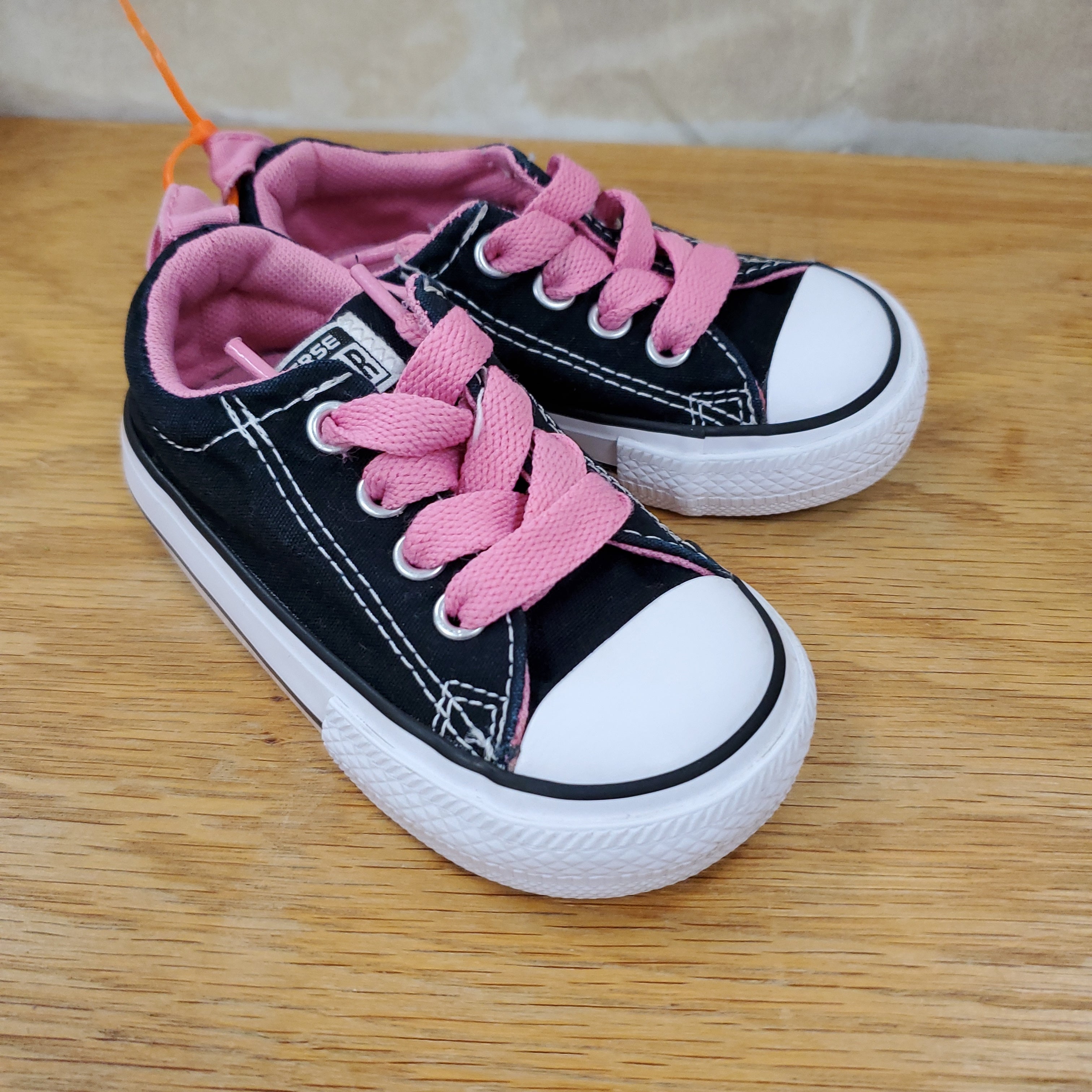 Converse girls tennis shoes black/pink tie 5