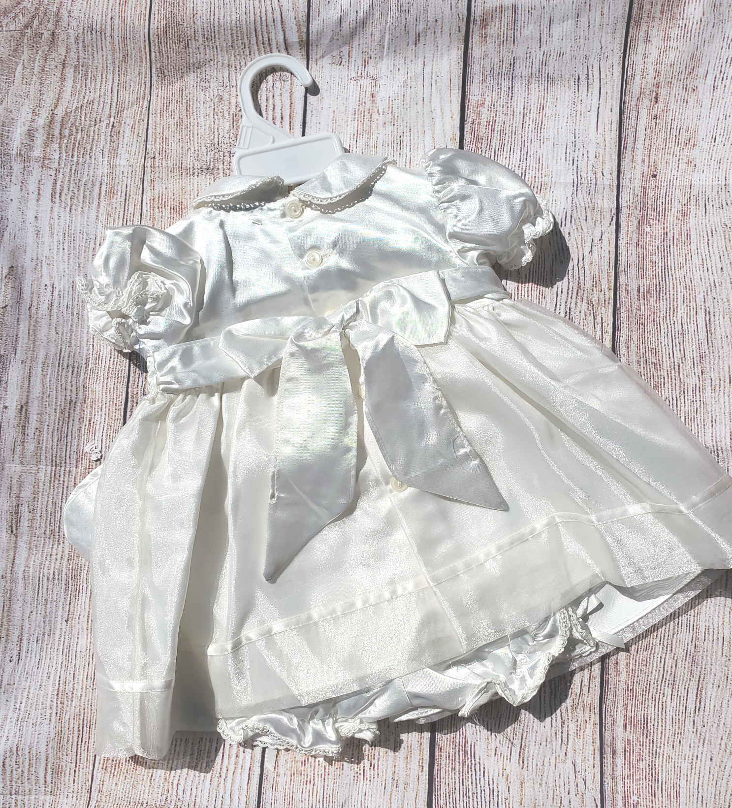 Baby Girl New white dress with slippers sz 3-6 months