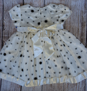 Baby girl cream dress sz 18 months