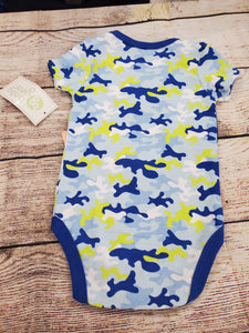 Baby Gear new boys camouflage onesies with bib size 0-3 months