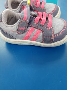 Stride  Rite Pink and Purple Shoes sz 3