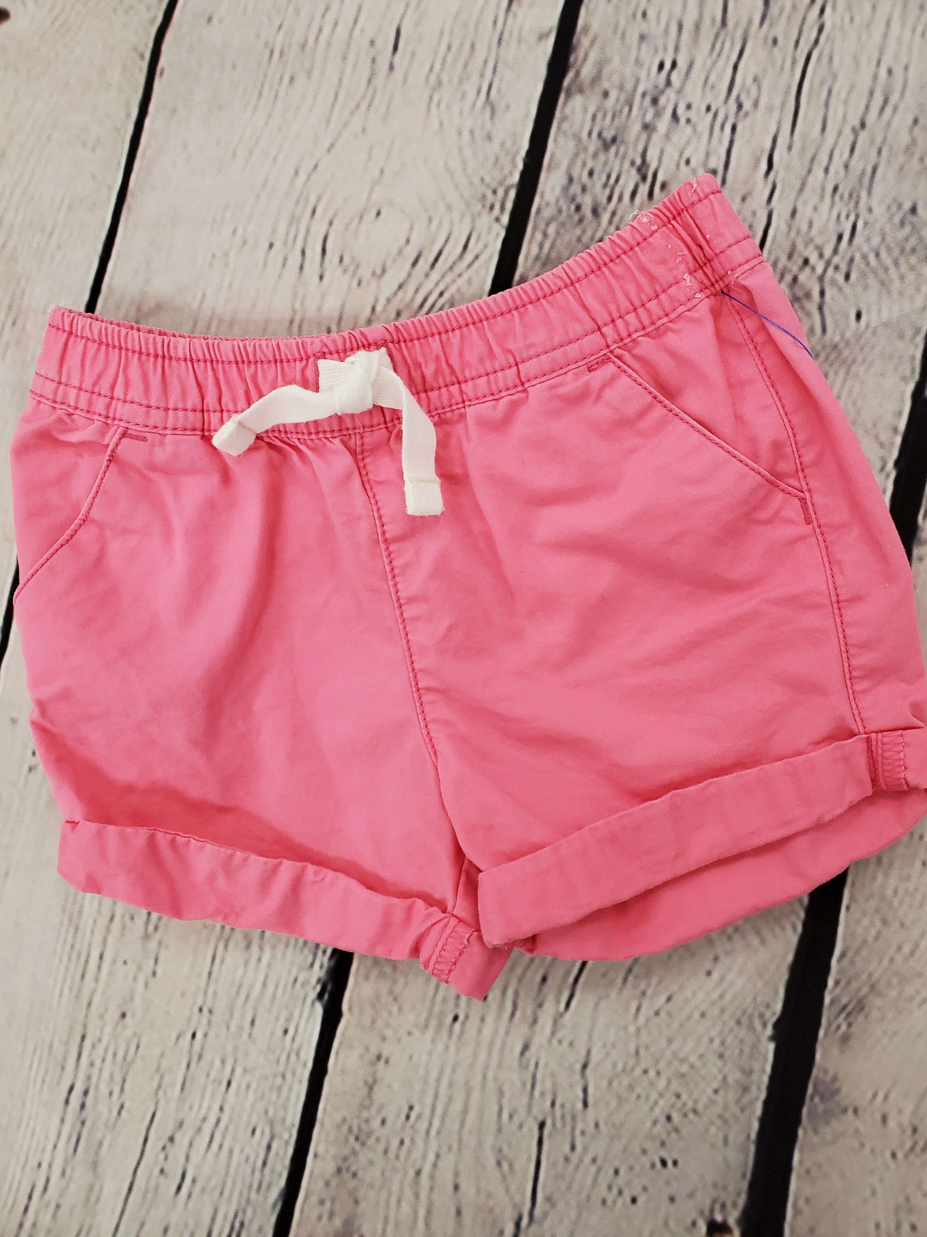 Carter's pink cuffed shorts sz 3T