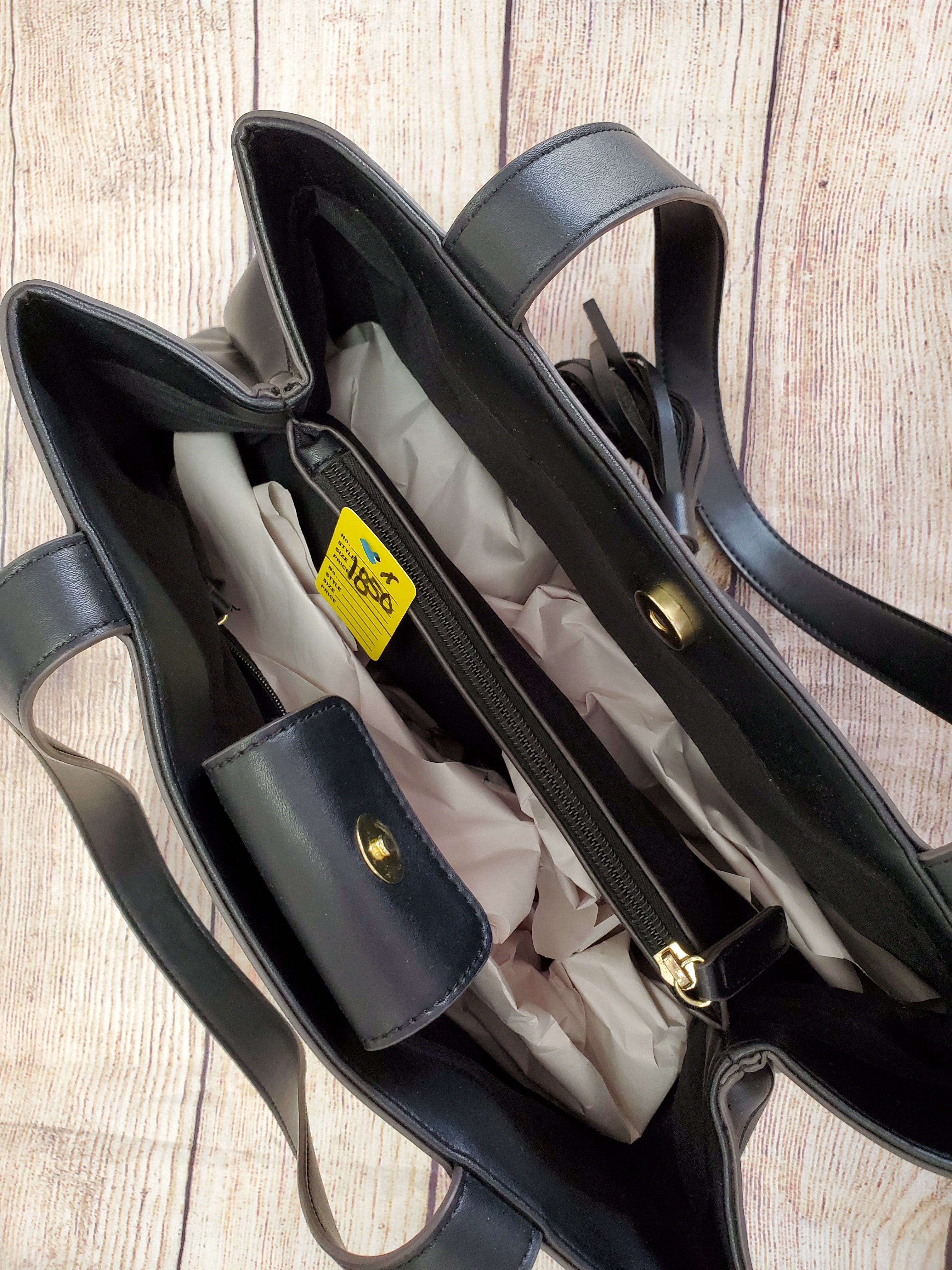 LIZ CLAIBORNE ACCESSORIES Crossbody Shoulder Bag Purse Pebbled Zip Closure  $13.67 - PicClick