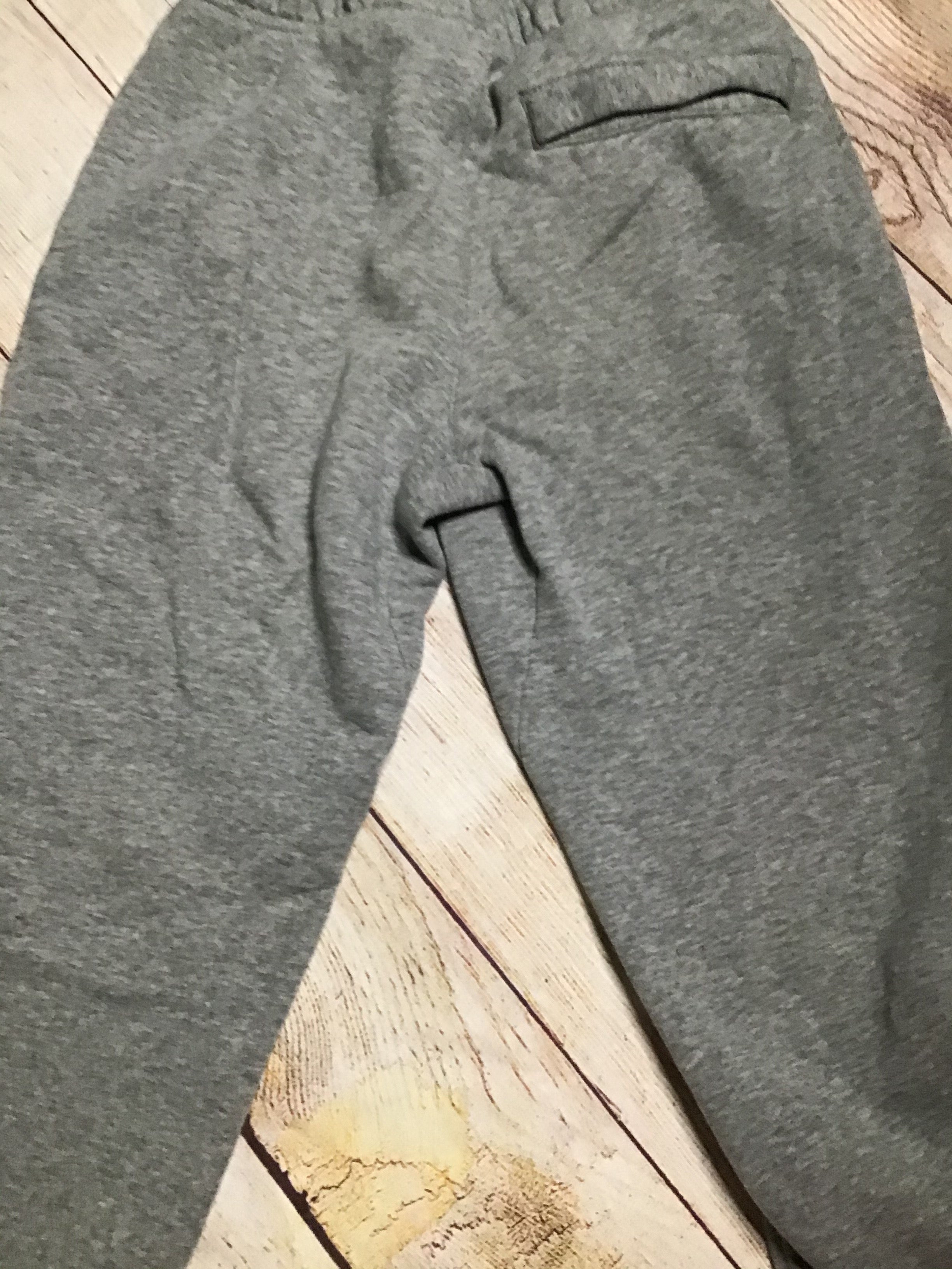 Nike Boy Sweat Pants Athletic Grey Sz 6